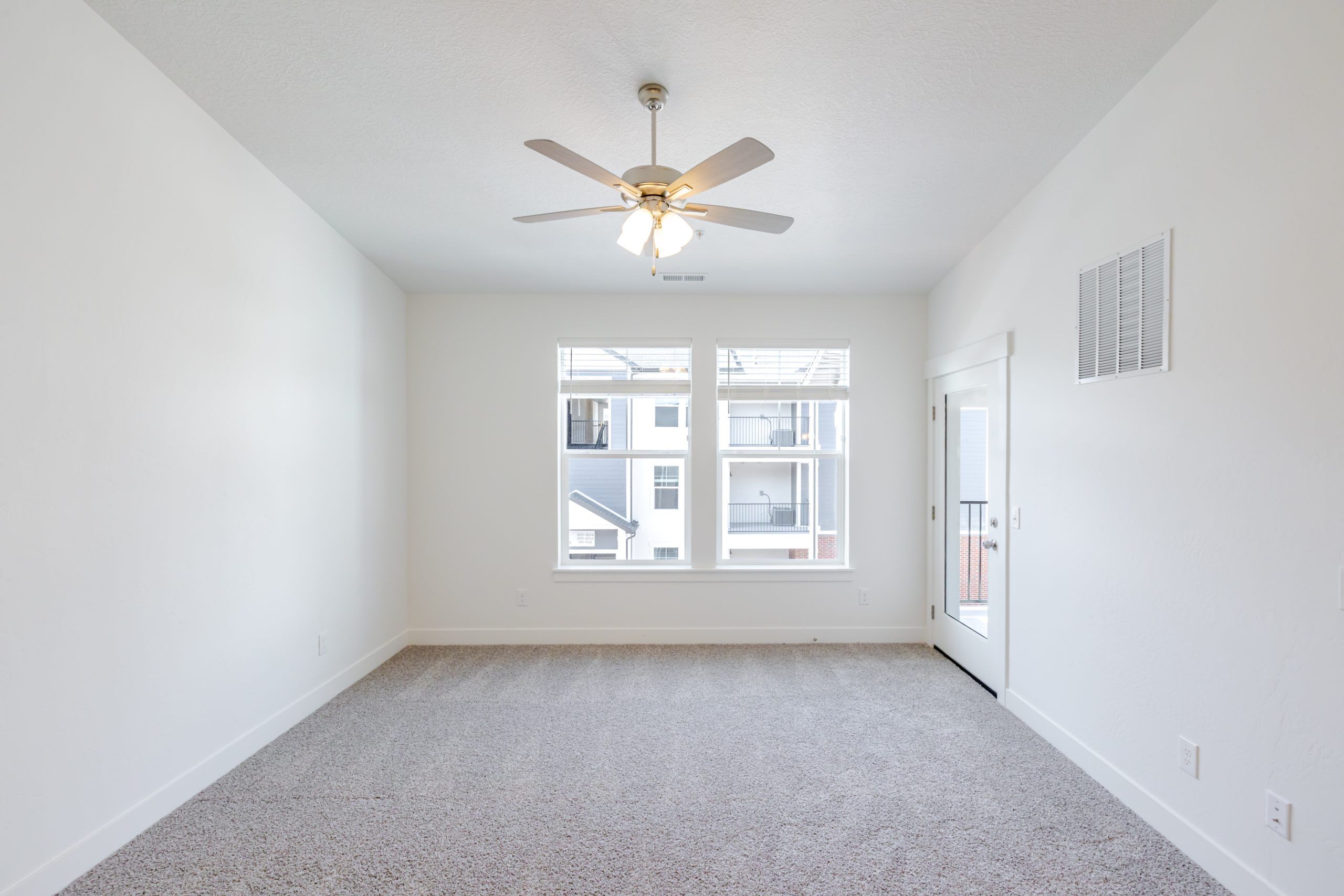 7b4a3719-2