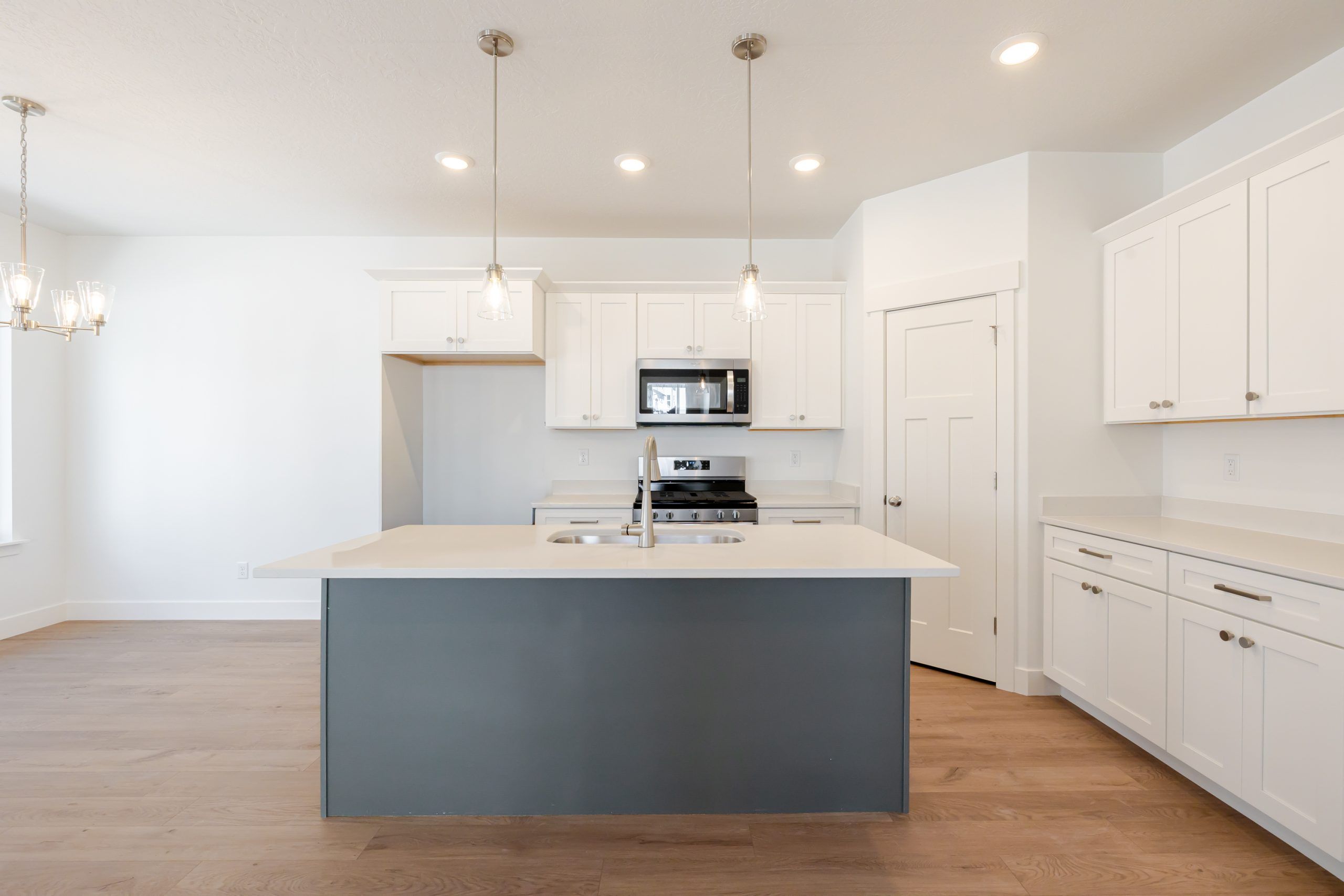 Type B Outer Townhome - Harmony Ridge: Lehi, Utah - EDGEhomes