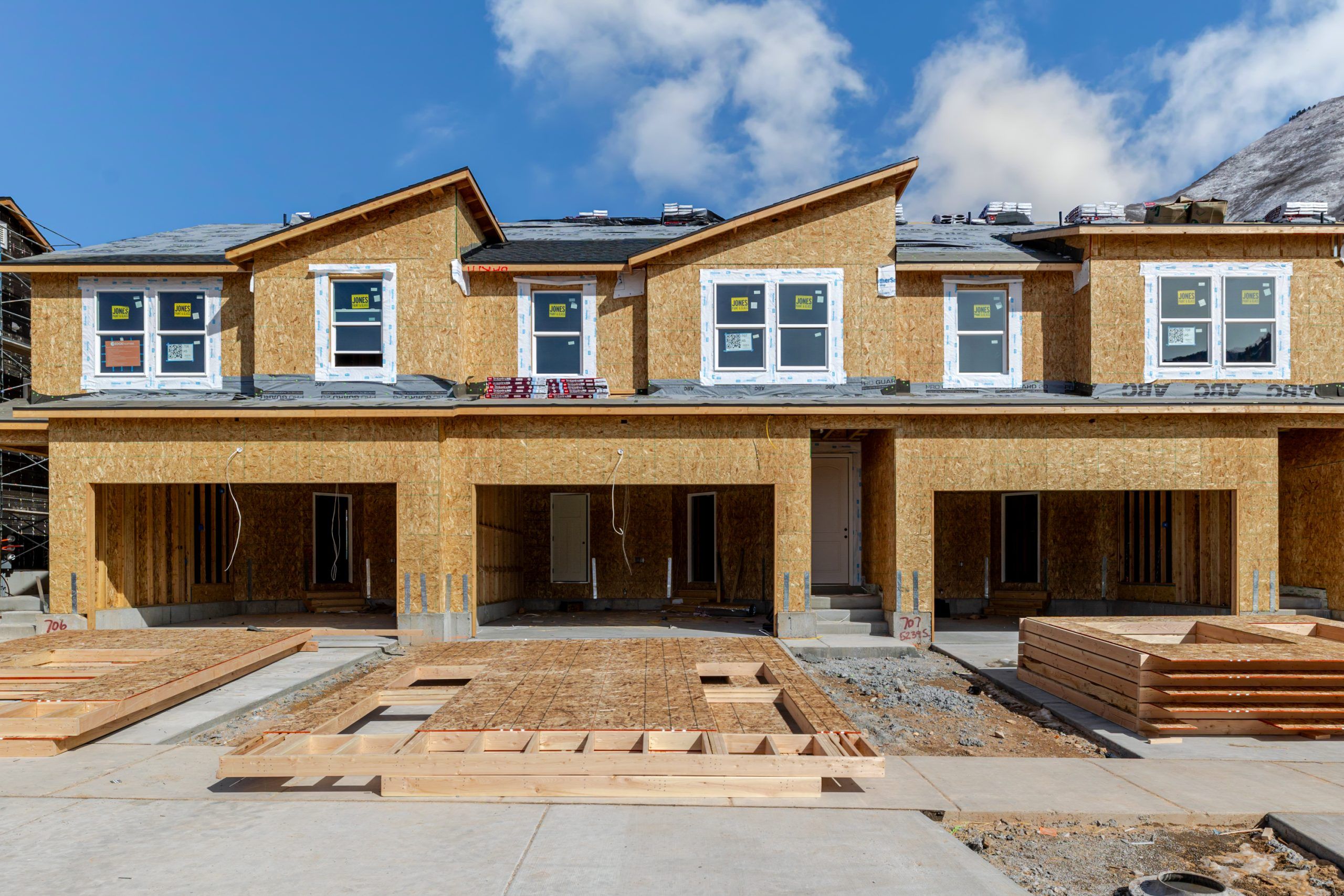 Type B Inner Townhome - Harmony Ridge: Lehi, Utah - EDGEhomes
