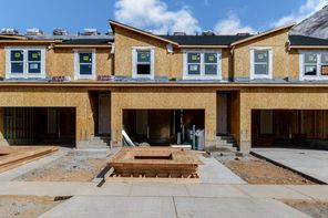 Lot 709 5251 S Acacia Dr (Type B Inner Townhome)