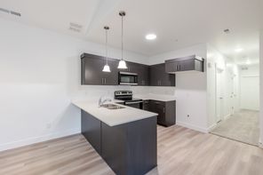 Lot v303 4704 S Olive Ave V303 (Condo A Third Level)