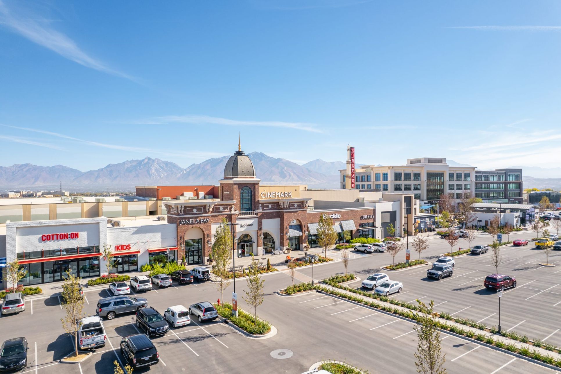 Mountain Ridge Community Neighborhood Shops:Mountain View Shopping