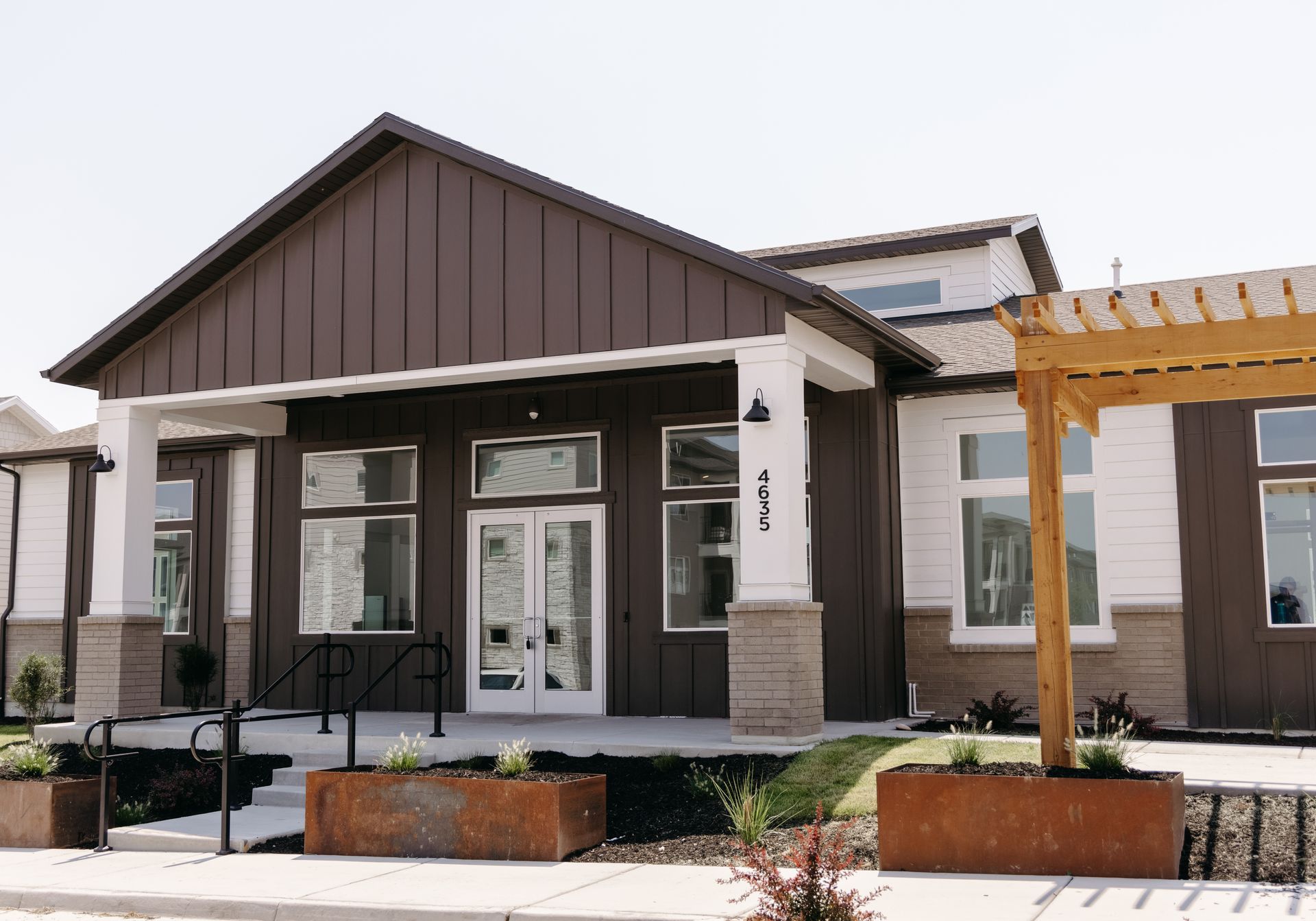 Clubhouse Exterior