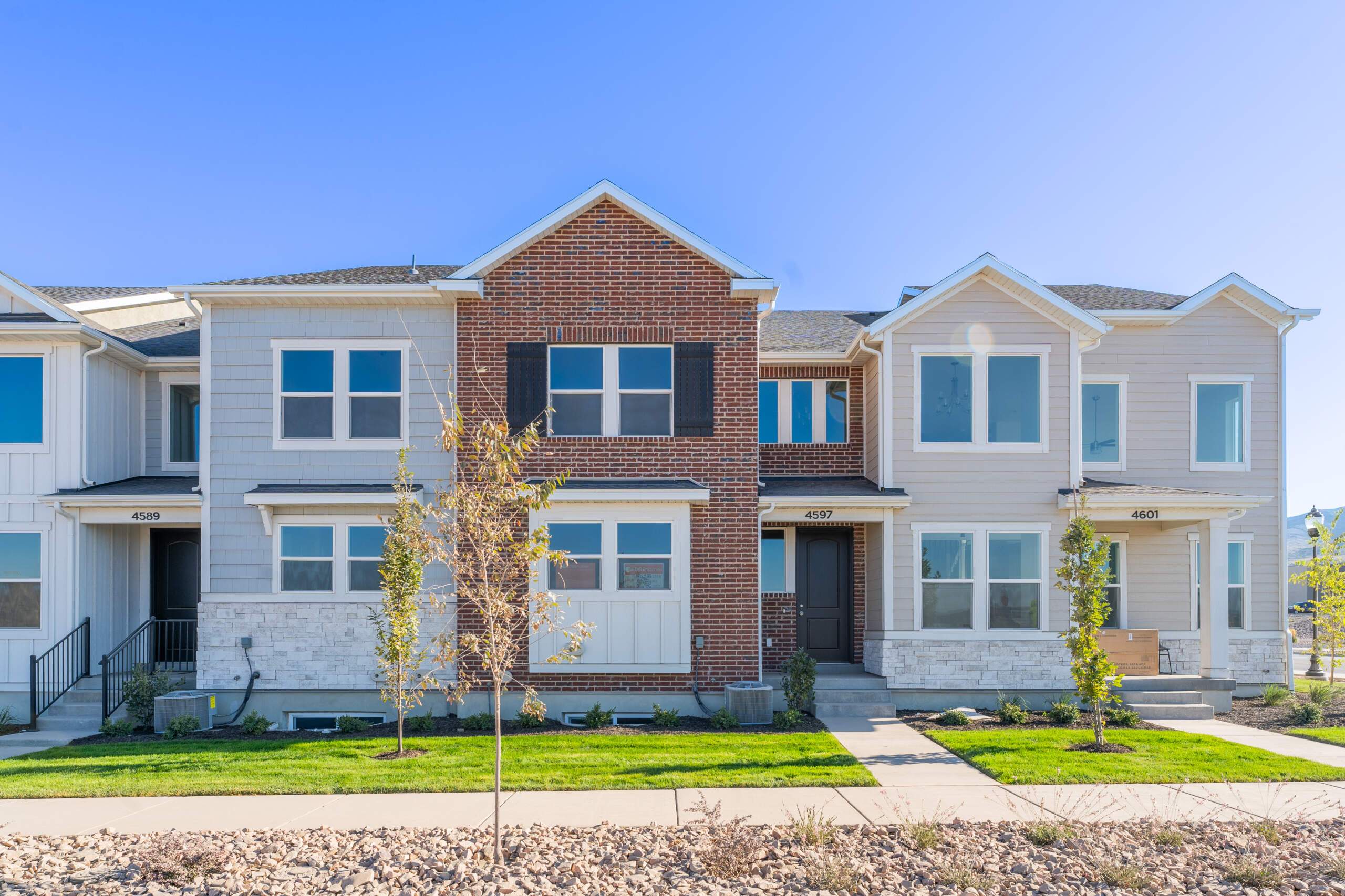 Type C Inner Townhome - Harmony Ridge: Spanish Fork, Utah - EDGEhomes