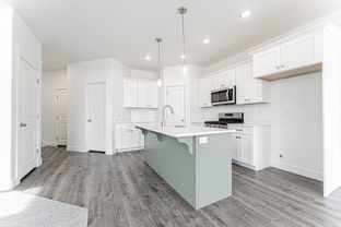 Type B Outer Townhome - Ridgehorne: Saratoga Springs, Utah - EDGEhomes