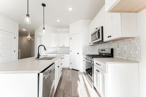 4690 S Alder Dr (Type B Inner Townhome)