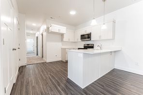 898 N Hemsworth Way Q204 (Condo A Second Level)