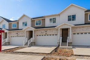 684 W 4500 South (Type B Inner Townhome)