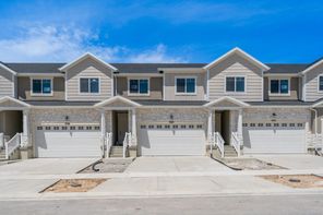 668 W 4500 South (Type B Inner Townhome)