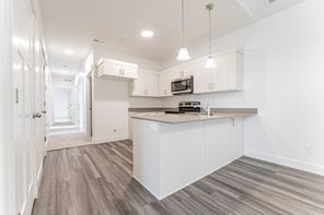 4835 S Alder Dr D301 (Condo B Front Third Level)