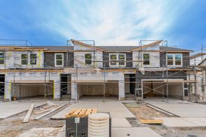 4668 S Heartwood Rd (Type B Inner Townhome)
