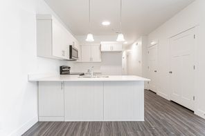 912 N Hemsworth Way P202 (Condo A Second Level)