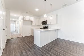 912 N Hemsworth Way P201 (Condo A Second Level)
