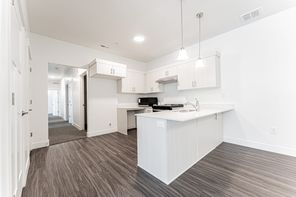 912 N Hemsworth Way P101 (Condo A First Level)
