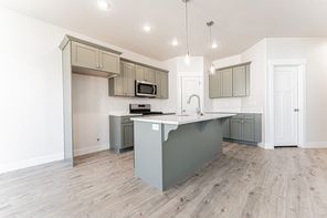606 W 4500 South (Type B Inner Townhome)