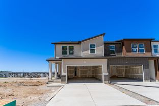 Type B Outer Townhome - Harmony Ridge: Lehi, Utah - EDGEhomes
