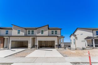 Type B Outer Townhome - Harmony Ridge: Lehi, Utah - EDGEhomes