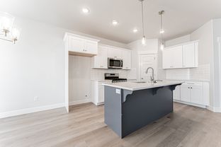 Type B Inner Townhome - Harmony Ridge: Mapleton, Utah - EDGEhomes