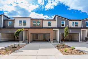 Type B Inner Townhome - Harmony Ridge: Lehi, Utah - EDGEhomes