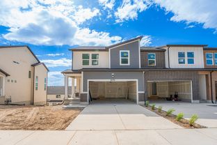 Type B Outer Townhome - Harmony Ridge: Lehi, Utah - EDGEhomes