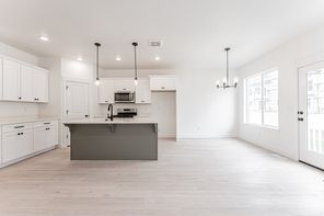 2863 N Blue Dawn Ln Saratoga Springs (Type B Inner Townhome)