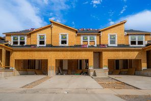 4793 S Heartwood Rd (Type B Inner Townhome)