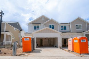Type B Inner Townhome - Wildflower 2.0: Saratoga Springs, Utah - EDGEhomes