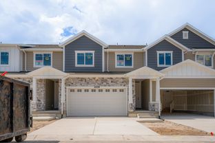 Type B Inner Townhome - Wildflower 2.0: Saratoga Springs, Utah - EDGEhomes