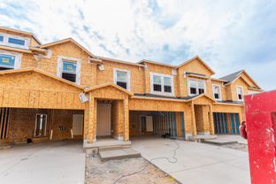 Type B Inner Townhome - Highridge: Saratoga Springs, Utah - EDGEhomes