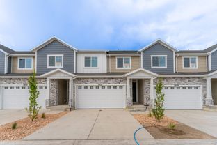 Type B Inner Townhome - Wildflower 2.0: Saratoga Springs, Utah - EDGEhomes
