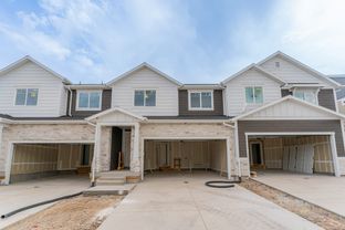 Type B Inner Townhome - Wildflower 2.0: Saratoga Springs, Utah - EDGEhomes