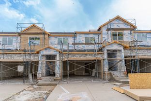 Type B Inner Townhome - Wildflower 2.0: Saratoga Springs, Utah - EDGEhomes