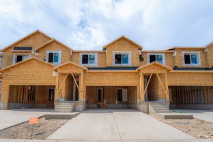 Type B Inner Townhome - Wildflower 2.0: Saratoga Springs, Utah - EDGEhomes