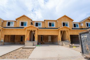 Type B Inner Townhome - Wildflower 2.0: Saratoga Springs, Utah - EDGEhomes