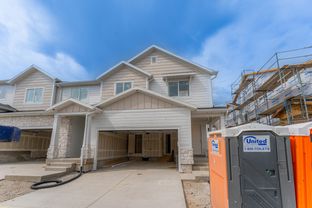Type B Outer Townhome - Wildflower 2.0: Saratoga Springs, Utah - EDGEhomes