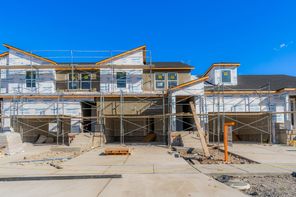 4835 S Heartwood Rd (Type B Inner Townhome)