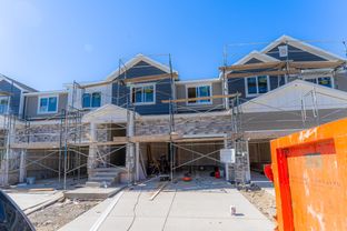 Type B Inner Townhome - Wildflower 2.0: Saratoga Springs, Utah - EDGEhomes