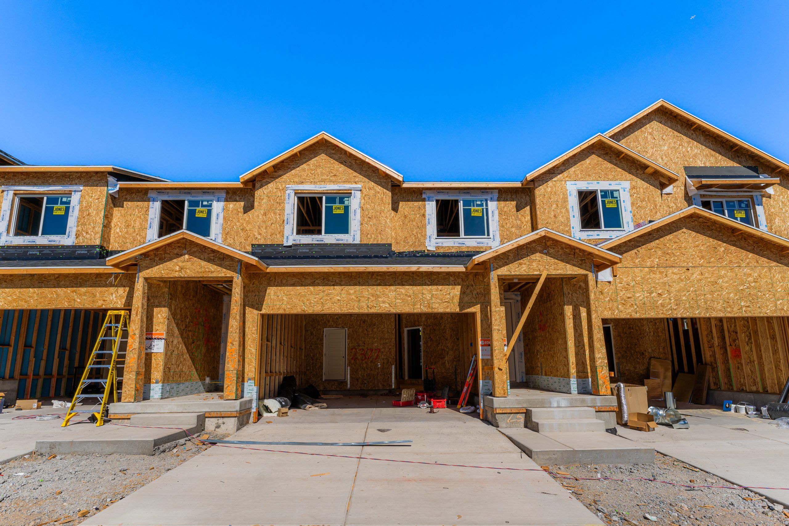 Type B Inner Townhome - Wildflower 2.0: Saratoga Springs, Utah - EDGEhomes