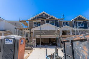 2923 N Red Velvet Ln (Type B Outer Townhome)
