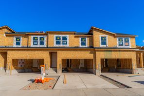 4725 S Olive Ave (Type B Inner Townhome)