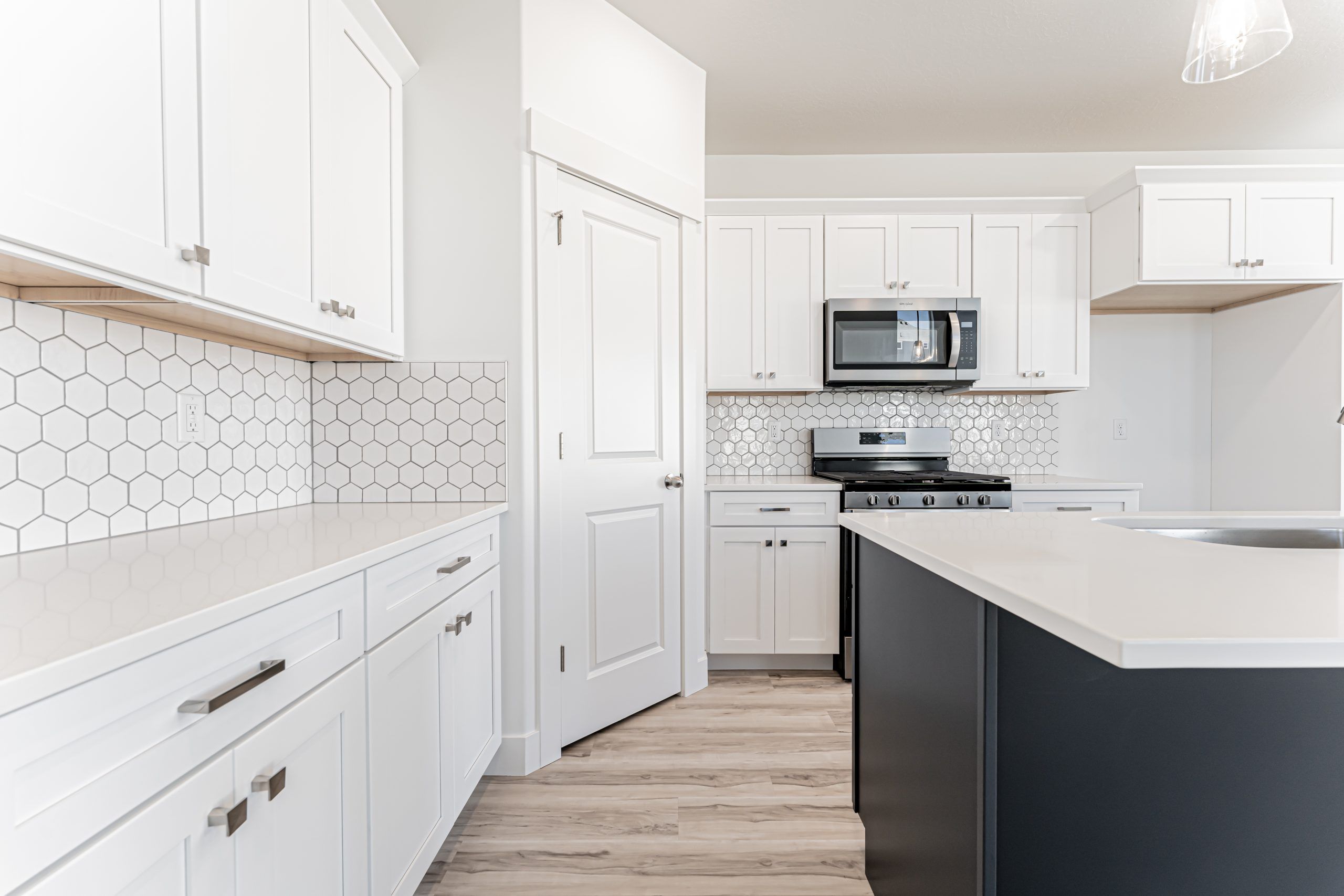 Type B Outer Townhome - Ridgehorne: Saratoga Springs, Utah - EDGEhomes