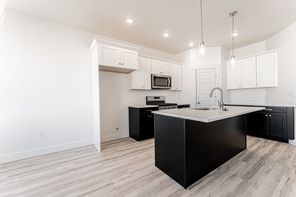 1576 W Banner Dr (Type B Outer Townhome)