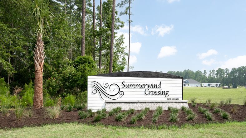 Entry monument Summerwind Crossing