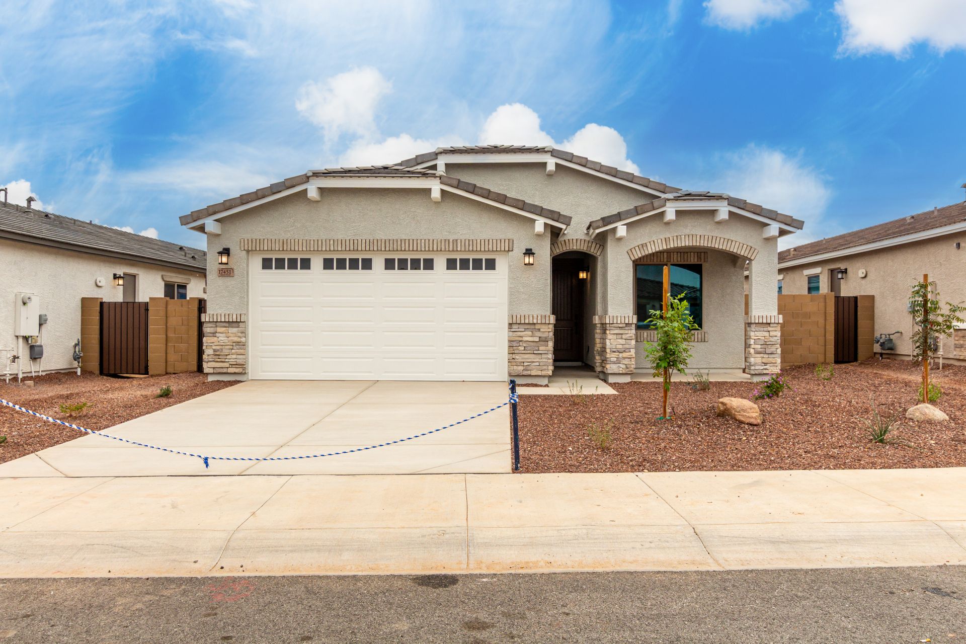 17451 W. Las Palmaritas Drive (Granite Vista Avanti - Plan 2028)