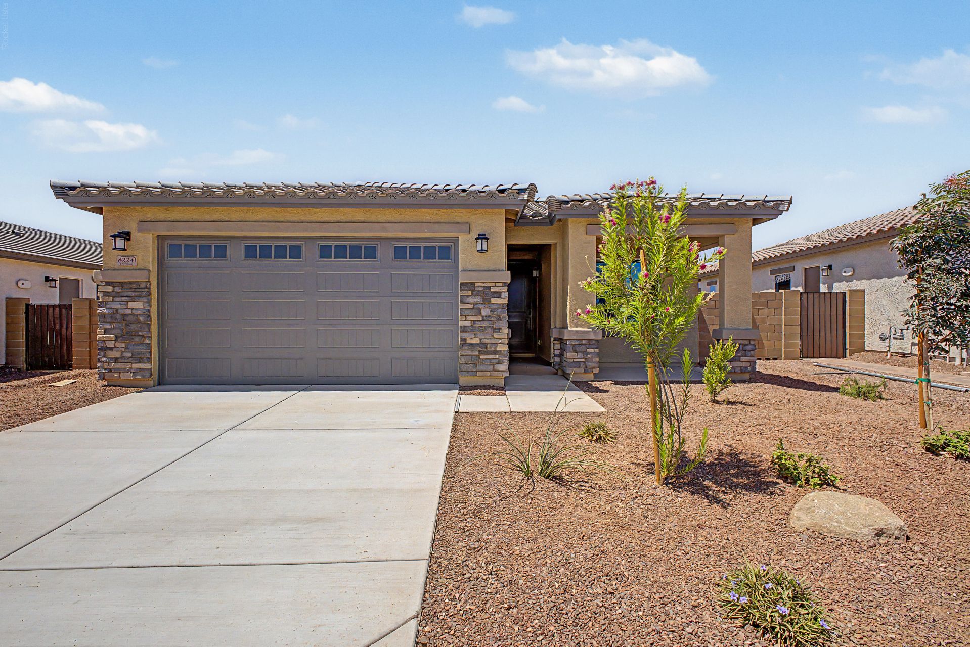 8224 N. 174th Lane (Granite Vista Avanti - Plan 2028)