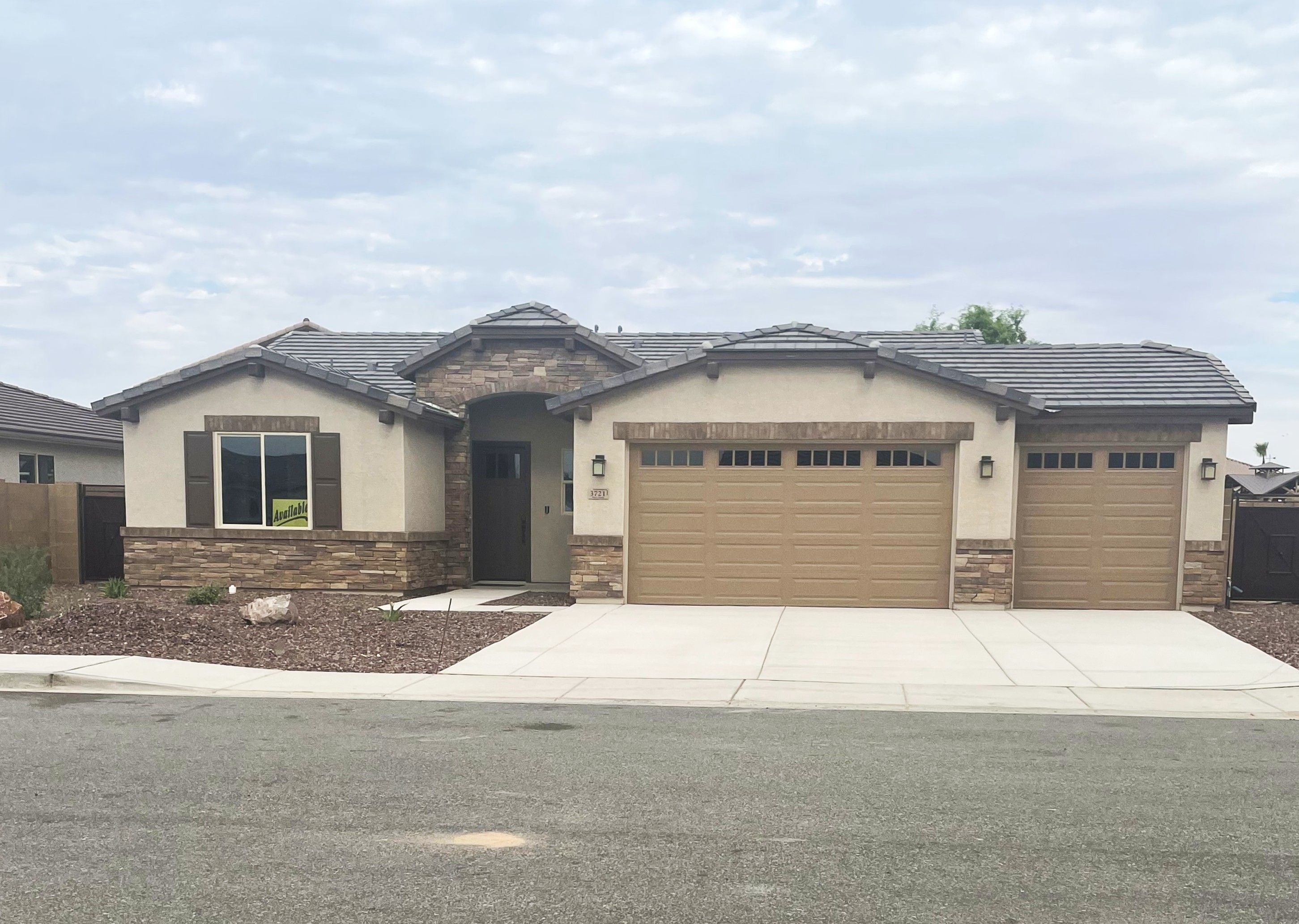 3721 S. Santana Drive (Plan 1603)
