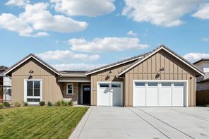 2104 Bethpage Drive (Plan 2360)
