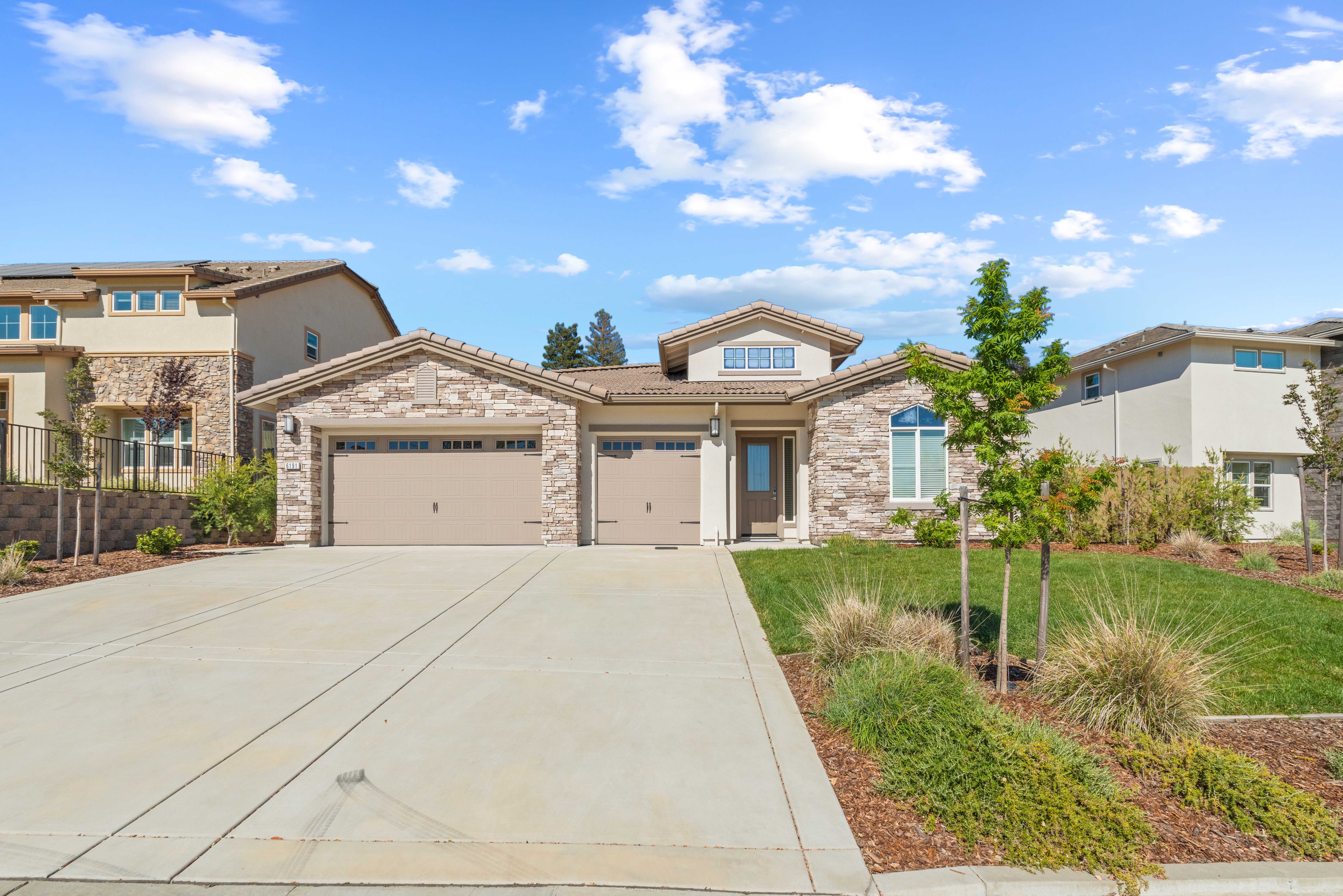 The Clover - Ponderosa at Saratoga Estates: El Dorado Hills, California - Elliott Homes