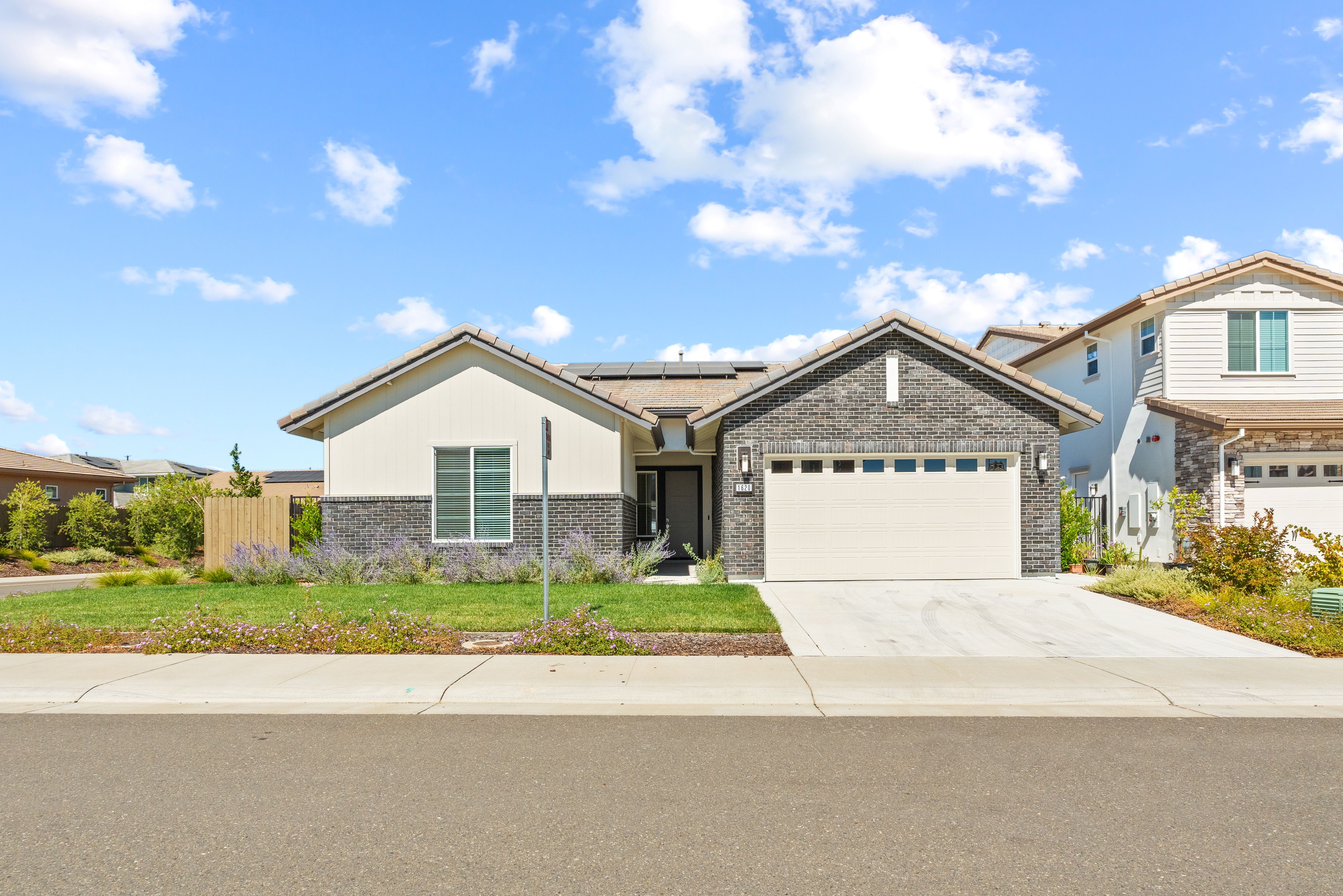 1620 Seneca Circle (Plan 2296)