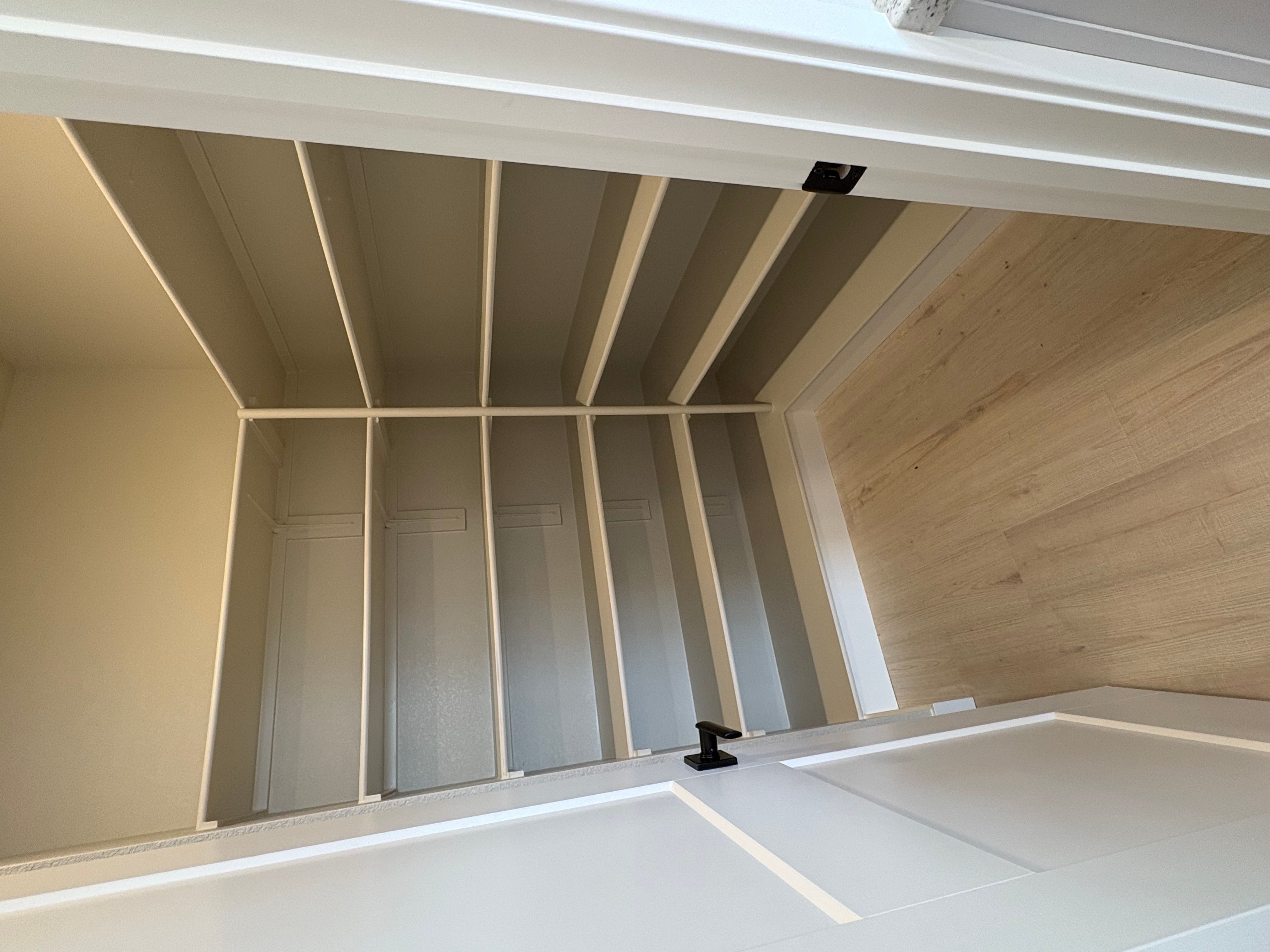 Kitchen pantry
